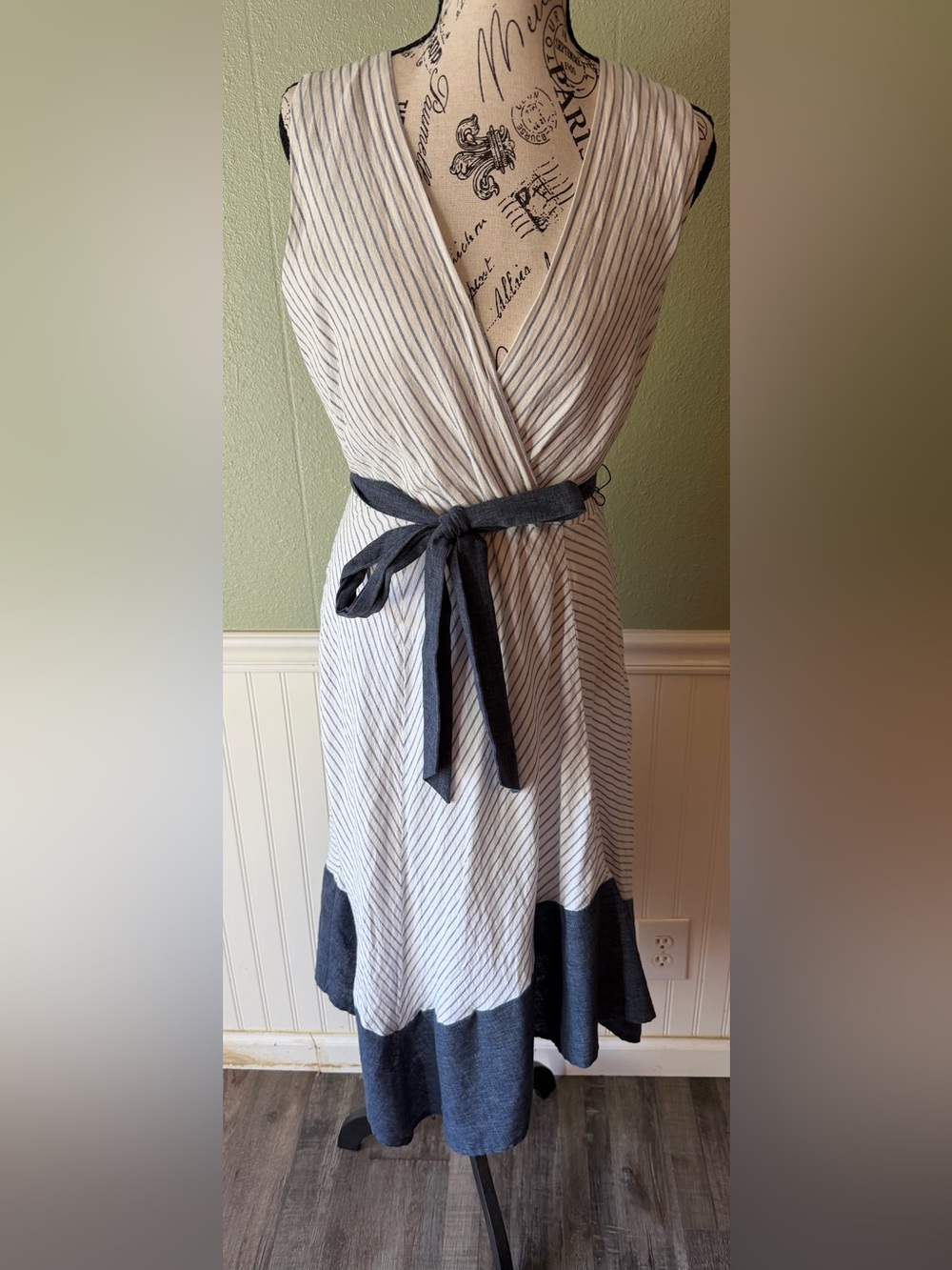 DKNY Striped Midi Dress White|Navy Linen & Rayon.
